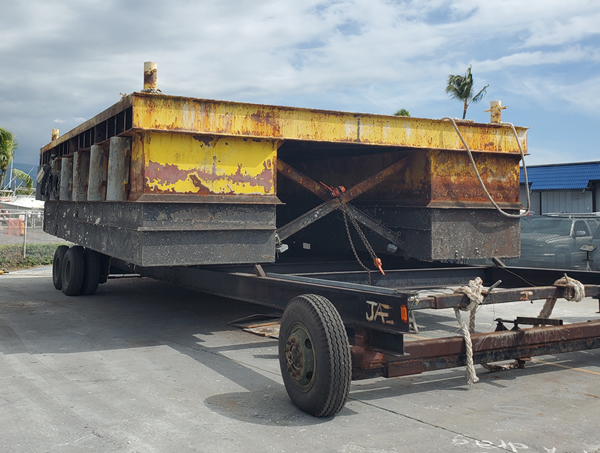 The barge "Little Samson" 